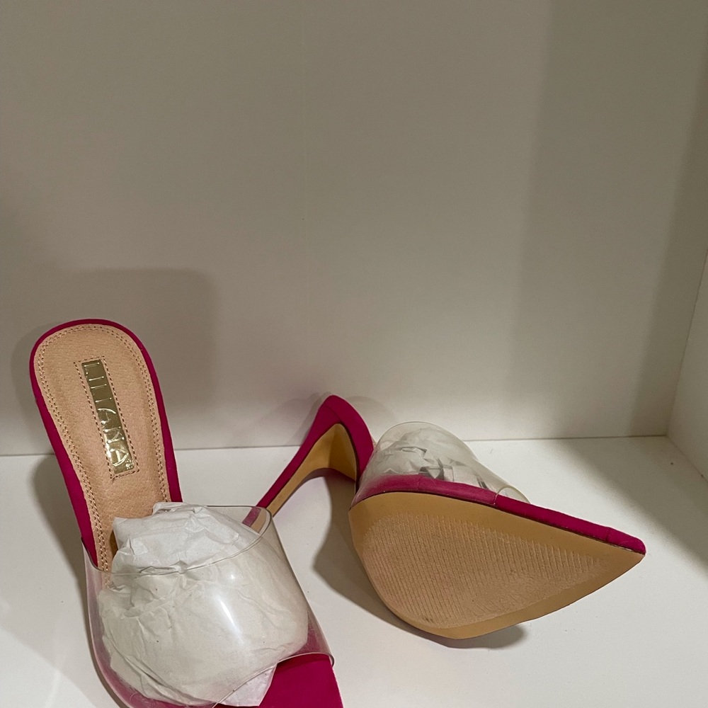 Heels - Picture 3 of 3
